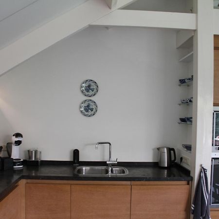 Vila Familiehuis De Betuwe Met Prive Kunstgras Tennisbaan En Sauna Erichem Exteriér fotografie